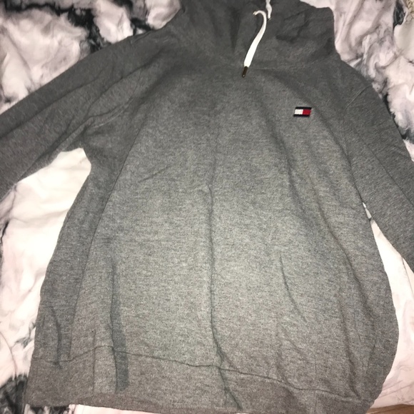 Tommy Hilfiger Sweatshirt - Picture 1 of 1